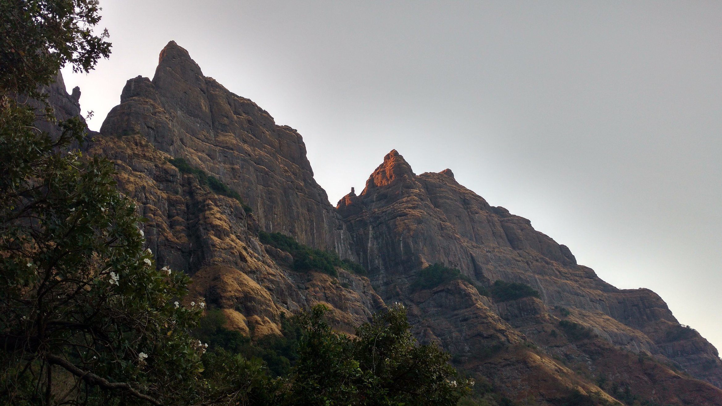 Harishchandragad via Nalichi Vaat - Tour