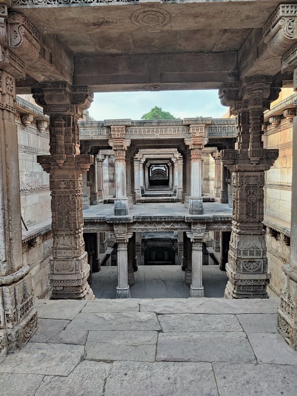 Ahmedabad with Rani ki Vav and Modhera - Tour